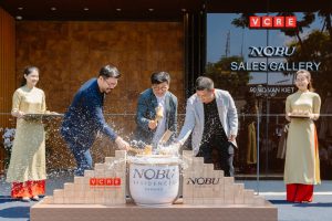 Nghi thức Đập thùng Kagami Biraki khai mở mang may mắn